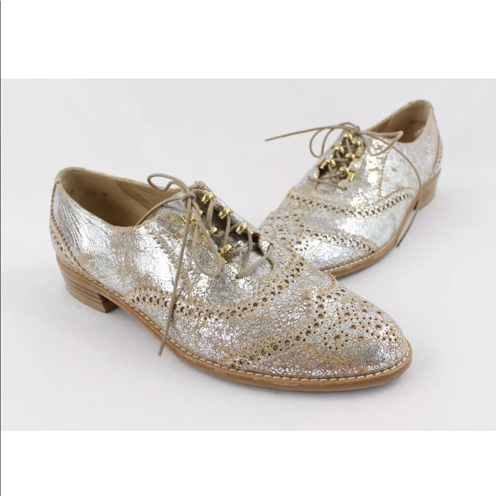 Stuart Weitzman Oxfords.